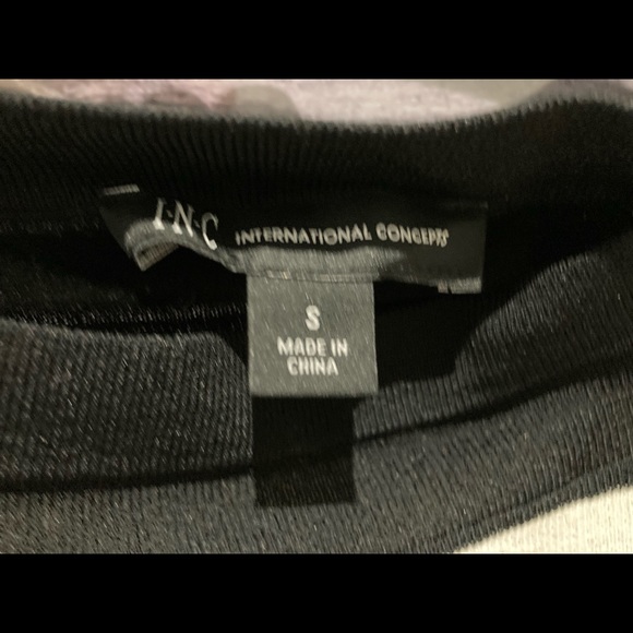 Black and white sweater. Never worn. Tags on. - Picture 3 of 4